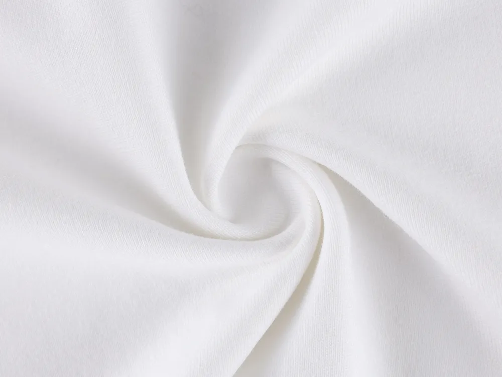 Swirl Details of T-Shirt