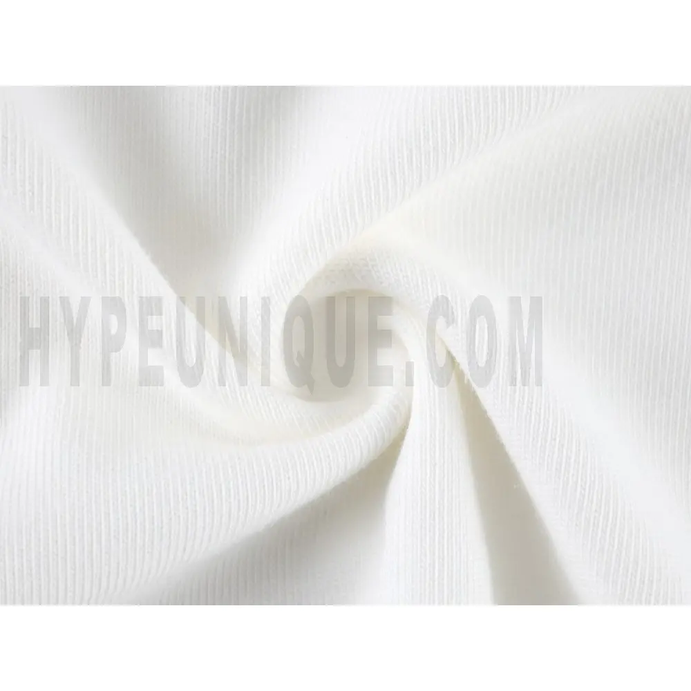 Precision-cut with wrinkle-resistant soft fabric.